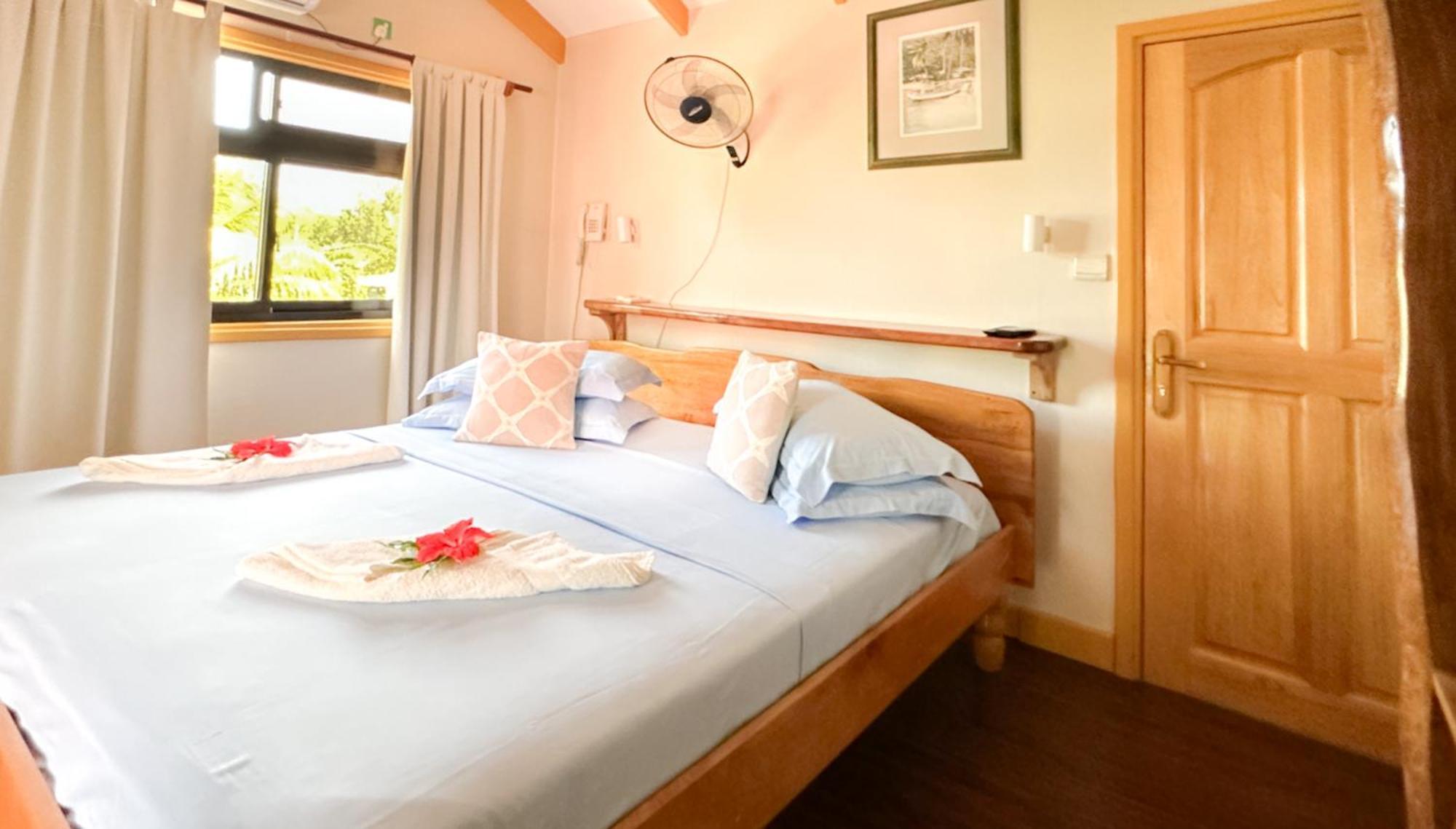 Bwaver Cottage La Digue Eksteriør billede